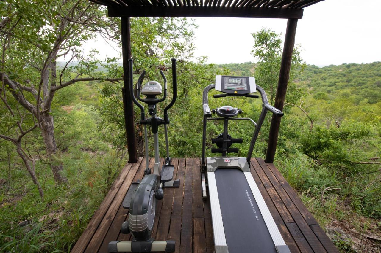 Parsons Hilltop Safari Camp Balule Game Reserve Exterior photo